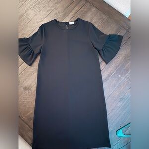 Los Anos Black Flutter Sleeve Shift Dress – Size Large